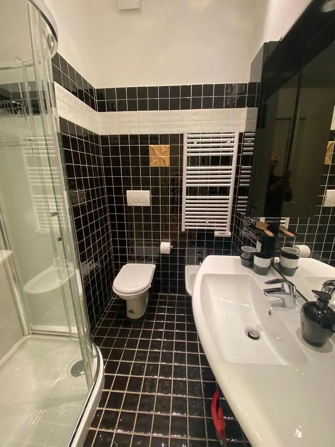 Merveilleux 2P, A 50 M De La Plage, En Plein Centre Ville Menton Apartment