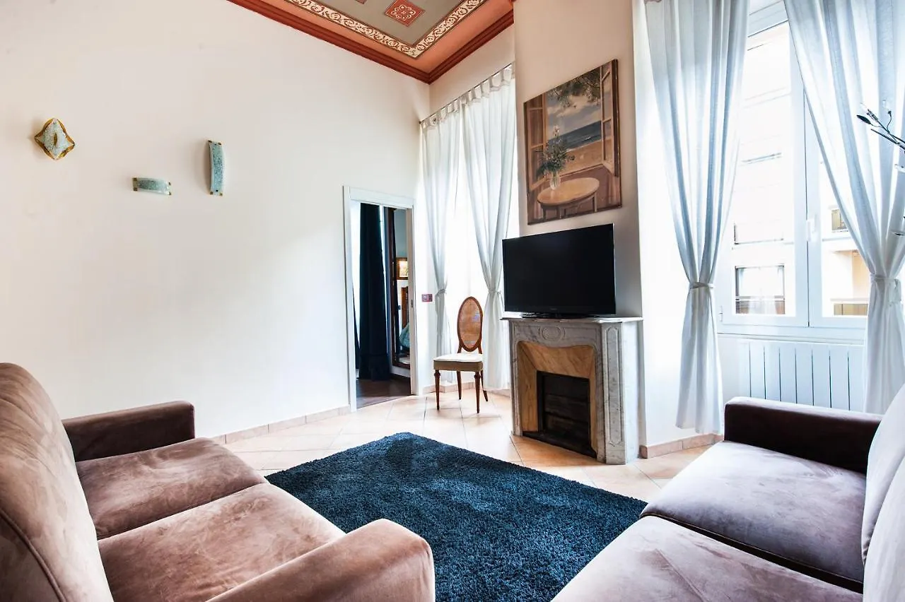 Merveilleux 2P, A 50 M De La Plage, En Plein Centre Ville Menton Apartment